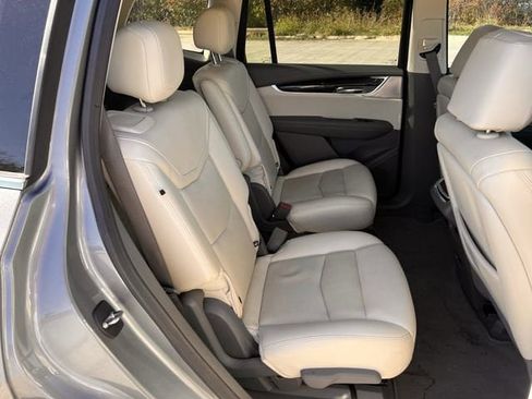 Certified 2023 Cadillac XT6 Premium Luxury image 29