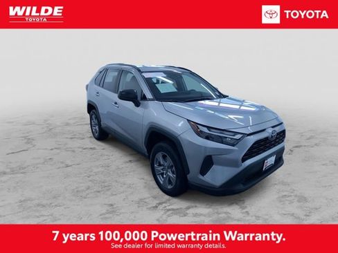 Certified 2025 Toyota RAV4 LE AWD/4WD image 3