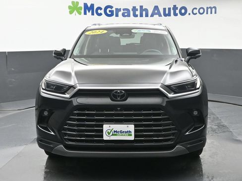 Used 2024 Toyota Grand Highlander AWD image 6