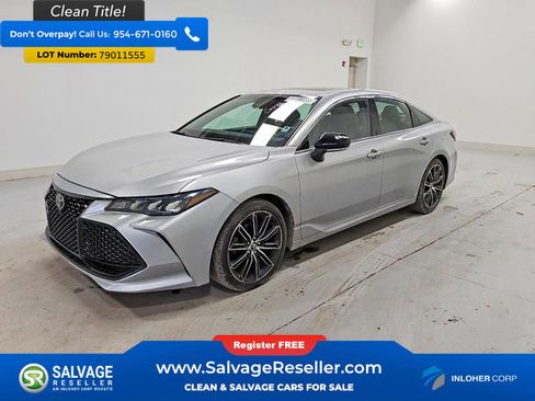 Used 2019 Toyota Avalon XSE w/ All Weather Liner Package FWD image 1