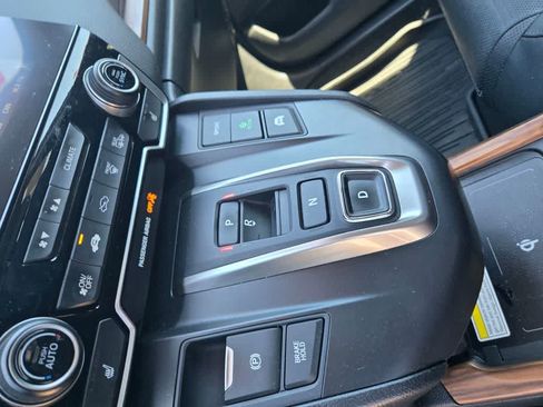 Used 2022 Honda CR-V Touring image 14