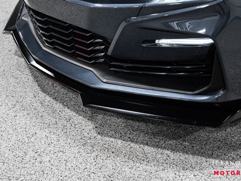 Used 2020 Chevrolet Camaro SS image 15