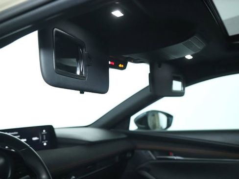 Certified 2025 MAZDA MAZDA3 Carbon image 29