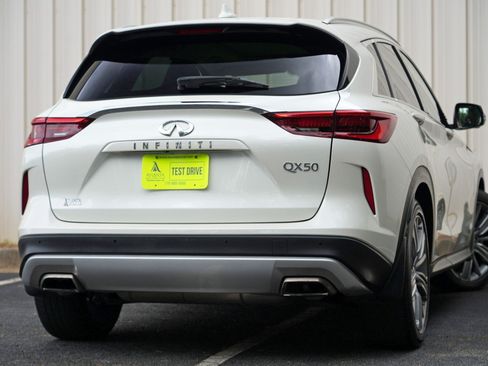 Used 2021 INFINITI QX50 Sensory FWD image 4