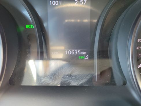 Used 2022 Toyota Camry SE FWD image 25
