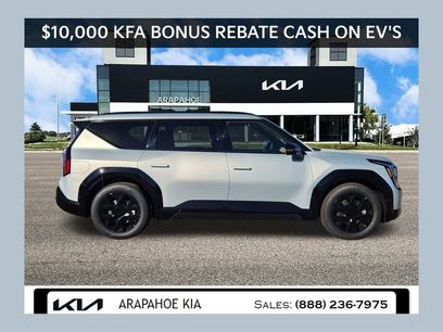 New 2026 Kia EV9 Land w/ Nightfall Edition Package