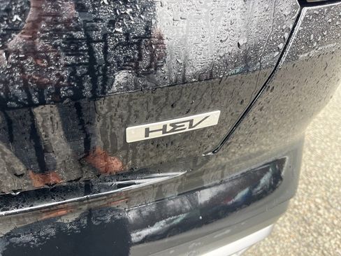 Certified 2023 Kia Sorento EX image 10