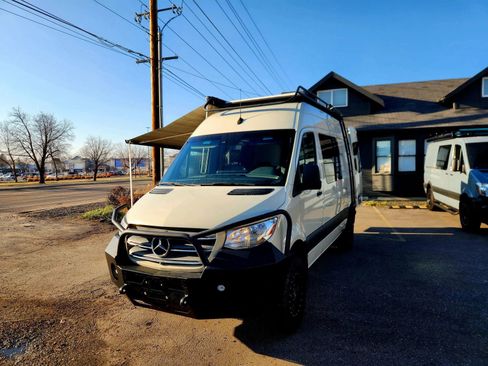 Used 2019 Mercedes-Benz Sprinter 2500 w/ Premium Plus Package image 3