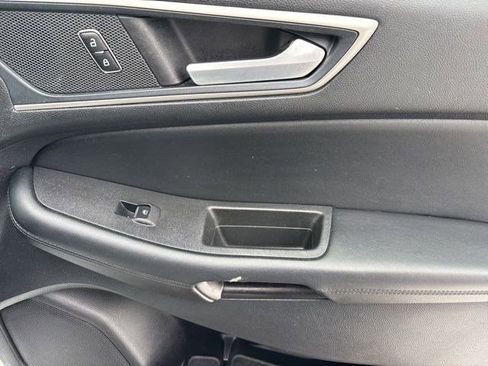 Used 2021 Ford Edge SEL w/ Convenience Package image 41