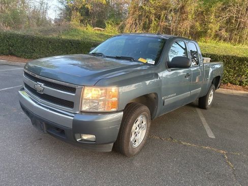 Used 2007 Chevrolet Silverado 1500 LT w/ 1LT Convenience Package image 27