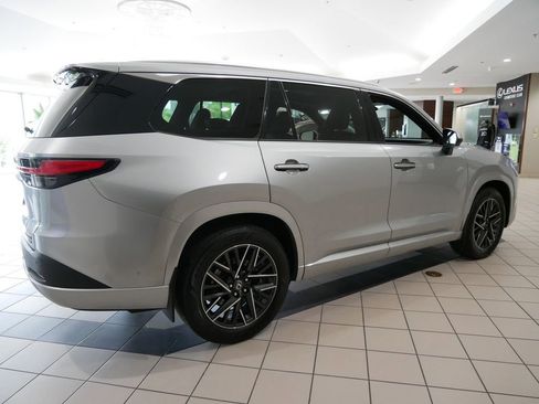Certified 2024 Lexus TX 350 AWD w/ Technology Package image 6