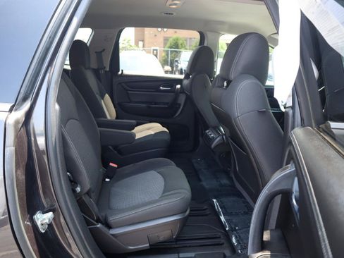 Used 2016 Chevrolet Traverse LT w/ Style and Technology Package AWD/4WD image 12
