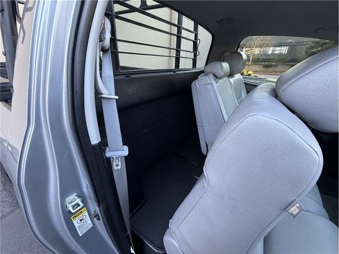 Used 2010 Toyota Tundra 2WD Regular Cab Long Bed image 10