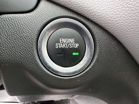 Used 2024 Chevrolet Equinox LS w/ LS Convenience Package AWD/4WD image 20