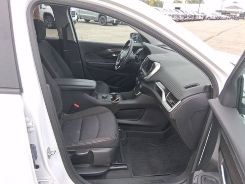 Used 2022 GMC Terrain SLE w/ Driver Convenience Package AWD/4WD image 12