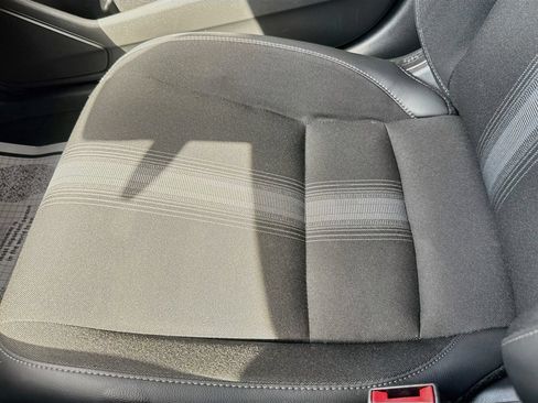 Used 2024 Honda Civic Sport image 19