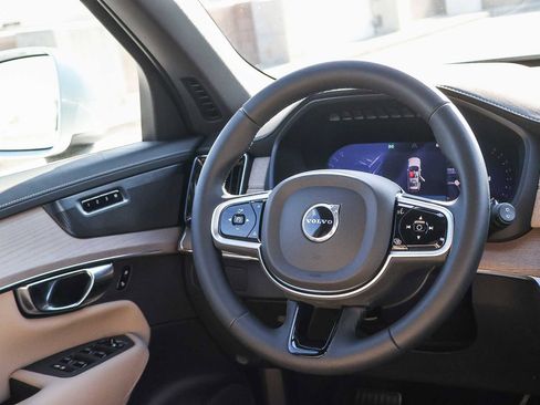 New 2026 Volvo XC90 B6 Plus w/ Protection Package Premier image 26