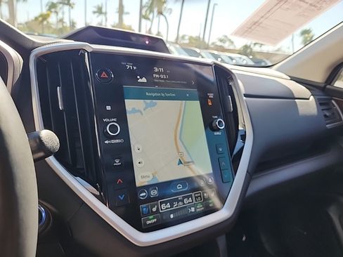 Used 2023 Subaru Ascent Touring image 3