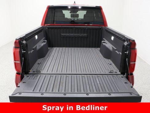 Used 2025 Toyota Tacoma SR5 image 31