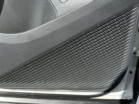 Used 2024 Volkswagen Atlas SEL image 25