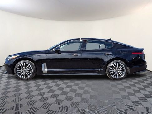 Used 2018 Kia Stinger Premium image 8