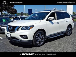 Used 2018 Nissan Pathfinder Platinum AWD/4WD video 1