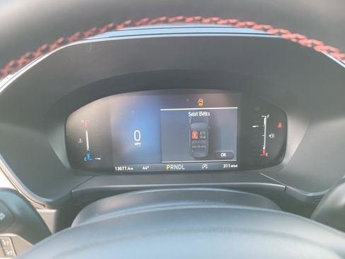 Used 2025 Ford Escape ST-Line image 25