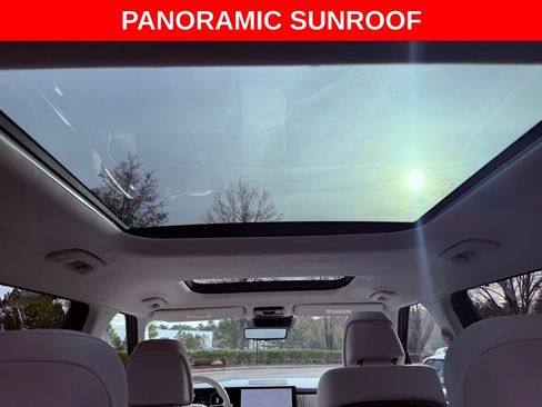 Used 2025 Hyundai Santa Fe Calligraphy image 8