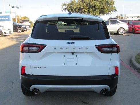 Used 2023 Ford Escape Active image 6