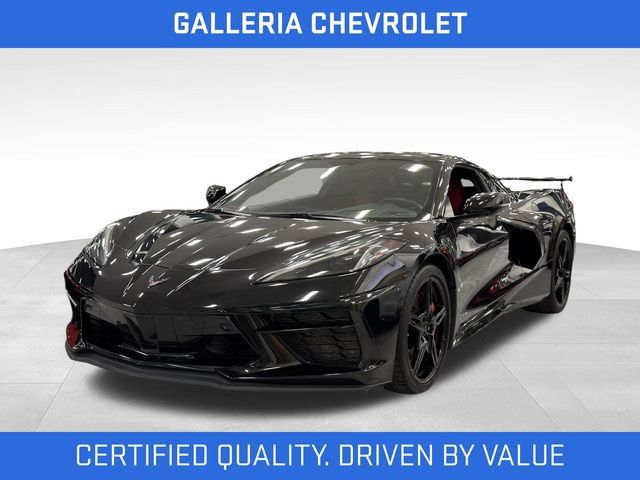 Used 2021 Chevrolet Corvette Stingray Preferred Cpe w/ Z51 Performance Package RWD image 2