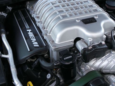 Used 2022 Dodge Challenger SRT Hellcat Redeye RWD image 7