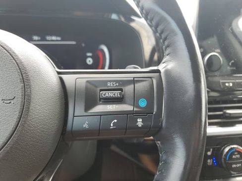 Used 2024 Nissan Pathfinder Platinum w/ Cargo Package AWD/4WD image 22