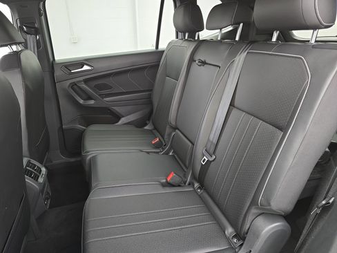 Certified 2023 Volkswagen Tiguan SE R-Line image 14