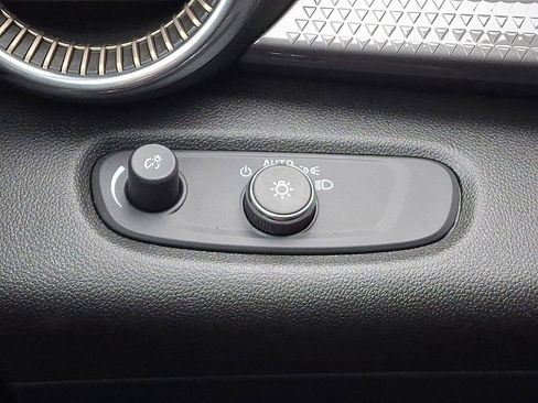 Certified 2025 Chevrolet Trax ACTIV image 23