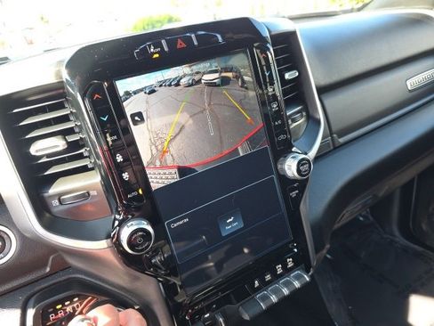 Used 2024 RAM 2500 Big Horn w/ Safety Group image 29