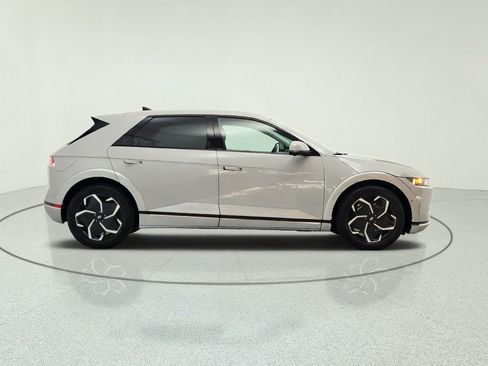 Used 2023 Hyundai Ioniq 5 Limited RWD image 4