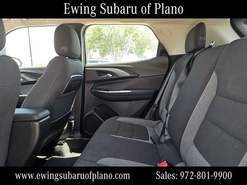 Used 2021 Chevrolet TrailBlazer LS FWD image 7