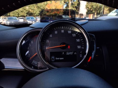 Used 2020 MINI Cooper S image 11