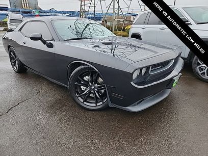 Used 2014 Dodge Challenger R/T w/ Sound Group II