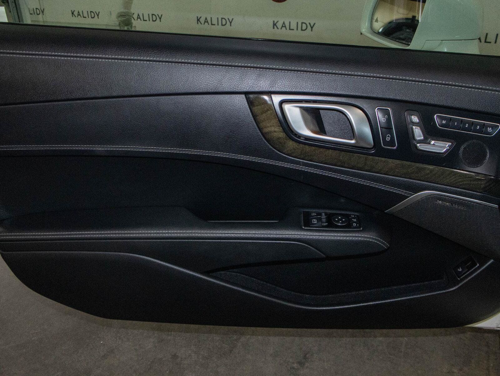 Used 2016 Mercedes-Benz SL 400 image 9