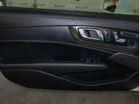 Used 2016 Mercedes-Benz SL 400 image 9