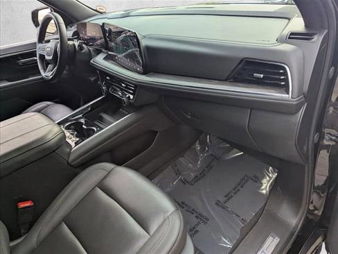 Used 2025 Chevrolet Tahoe LT AWD/4WD image 22