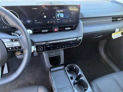 New 2026 Hyundai Ioniq 5 SEL image 28