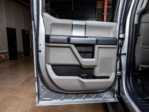 Used 2022 Ford F250 XLT w/ XLT Premium Package image 33