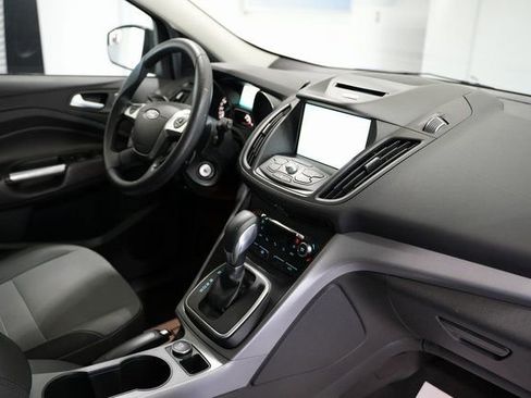 Used 2014 Ford Escape SE w/ Equipment Group 201A image 22