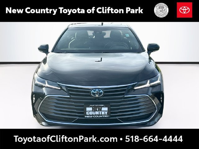 Used 2021 Toyota Avalon Limited w/ Advanced Safety Package FWD image 2