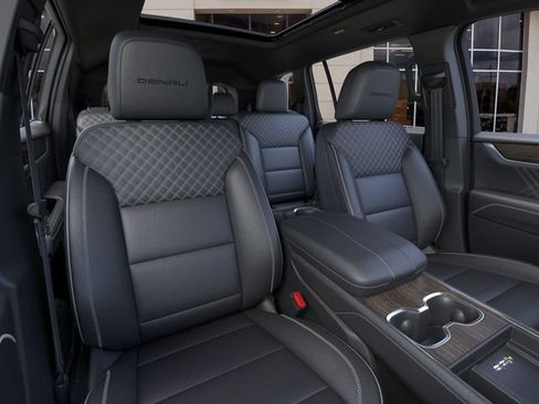 New 2026 GMC Acadia Denali w/ Super Cruise Package FWD image 16