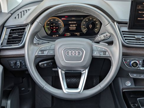 Used 2025 Audi Q5 e Premium image 26