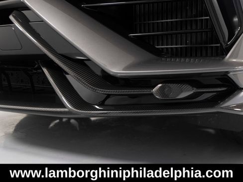Used 2024 Lamborghini Urus Performante AWD/4WD image 50