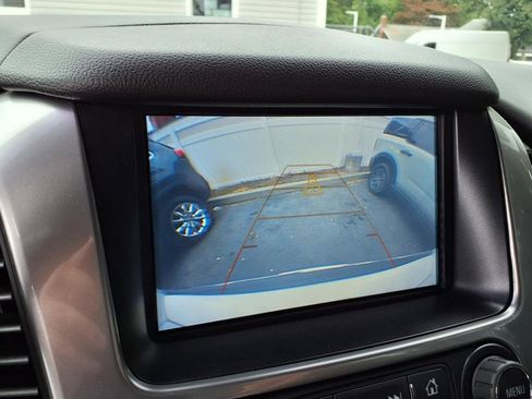 Used 2020 Chevrolet Tahoe Premier image 11